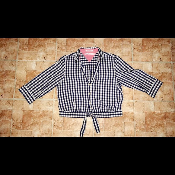 Tommy Hilfiger Tops - Women’s Tommy Hilfiger Plaid Half Tie Blouse